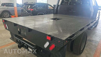 2025 Ford Super Duty F-350 Cab Chassis XLT Extended Cab w/Rear Doors DRW - miniatura 19