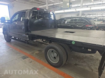 2025 Ford Super Duty F-350 Cab Chassis XLT Extended Cab w/Rear Doors DRW - miniatura 6