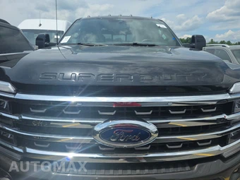 2025 Ford Super Duty F-350 King Ranch Crew Cab Long Bed - miniatura 2