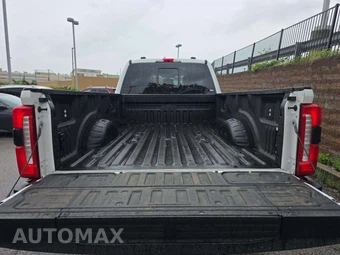 2025 Ford Super Duty F-350 King Ranch Crew Cab Long Bed - miniatura 14