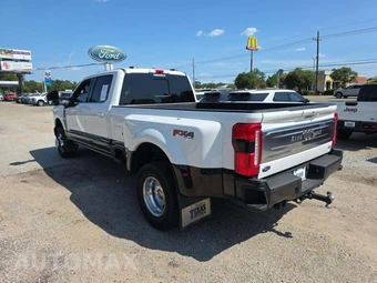 2025 Ford Super Duty F-350 King Ranch Crew Cab Long Bed DRW - miniatura 2
