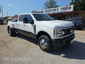 2025 Ford Super Duty F-350 King Ranch Crew Cab Long Bed DRW - miniatura 4