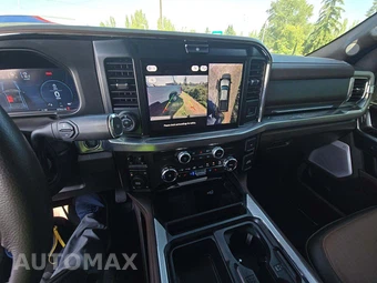 2025 Ford Super Duty F-350 King Ranch Crew Cab Medium Bed - miniatura 10