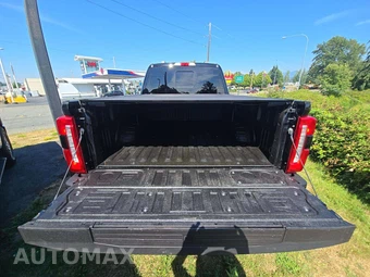 2025 Ford Super Duty F-350 King Ranch Crew Cab Medium Bed - miniatura 14