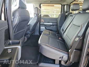 2025 Ford Super Duty F-350 LARIAT Crew Cab Long Bed - miniatura 13