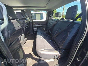 2025 Ford Super Duty F-350 LARIAT Crew Cab Long Bed - miniatura 13