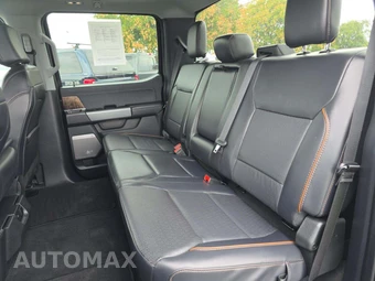 2025 Ford Super Duty F-350 LARIAT Crew Cab Long Bed - miniatura 10