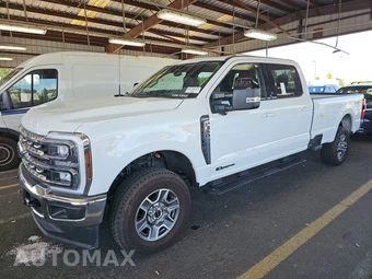 2025 Ford Super Duty F-350 LARIAT Crew Cab Long Bed