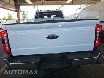 2025 Ford Super Duty F-350 LARIAT Crew Cab Long Bed - miniatura 5