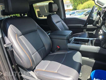 2025 Ford Super Duty F-350 LARIAT Crew Cab Long Bed - miniatura 15