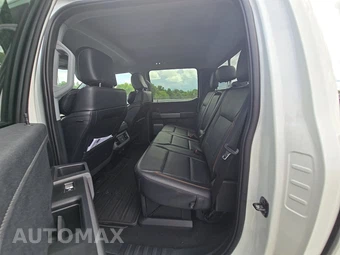 2025 Ford Super Duty F-350 Lariat Crew Cab Long Bed DRW - miniatura 13