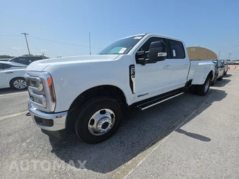 2025 Ford Super Duty F-350 Lariat Crew Cab Long Bed DRW