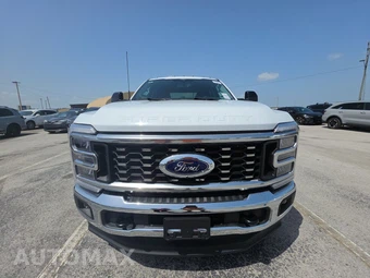 2025 Ford Super Duty F-350 Lariat Crew Cab Long Bed DRW - miniatura 2