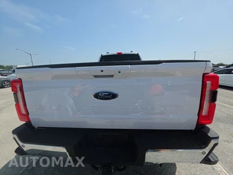 2025 Ford Super Duty F-350 Lariat Crew Cab Long Bed DRW - miniatura 5