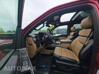 2025 Ford Super Duty F-350 Lariat Crew Cab Medium Bed - miniatura 6