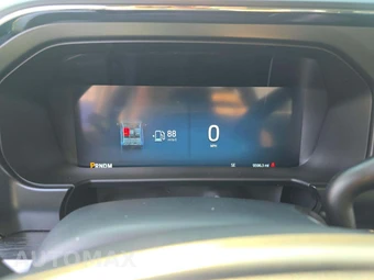 2025 Ford Super Duty F-350 Lariat Crew Cab Medium Bed - miniatura 6