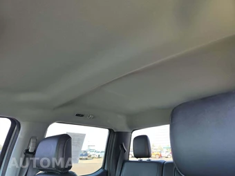 2025 Ford Super Duty F-350 Lariat Crew Cab Medium Bed - miniatura 8