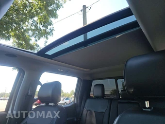 2025 Ford Super Duty F-350 Lariat Crew Cab Medium Bed - miniatura 11