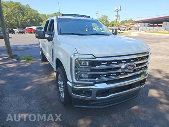 2025 Ford Super Duty F-350 Lariat Crew Cab Medium Bed - miniatura 4