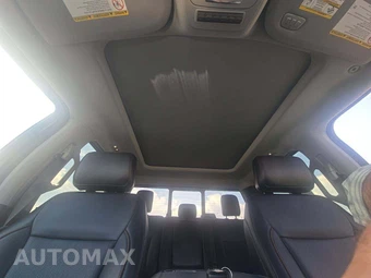 2025 Ford Super Duty F-350 LARIAT Crew Cab Medium Bed - miniatura 11