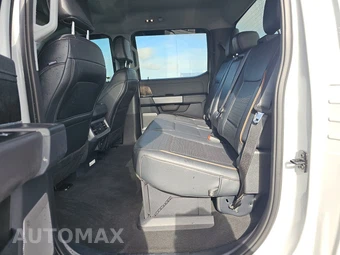 2025 Ford Super Duty F-350 Lariat Crew Cab Medium Bed - miniatura 13