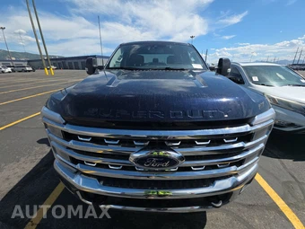 2025 Ford Super Duty F-350 LARIAT Crew Cab Medium Bed - miniatura 2