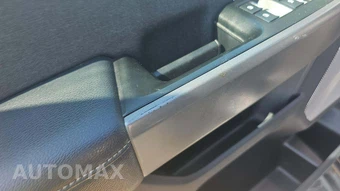2025 Ford Super Duty F-350 LARIAT Crew Cab Medium Bed - miniatura 21