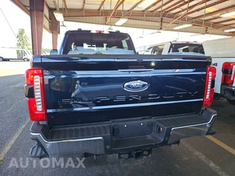 2025 Ford Super Duty F-350 LARIAT Crew Cab Medium Bed - miniatura 5