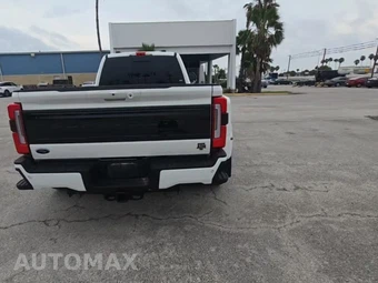 2025 Ford Super Duty F-350 Platinum Crew Cab Long Bed DRW - miniatura 5