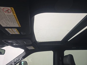 2025 Ford Super Duty F-350 Platinum Crew Cab Medium Bed - miniatura 25