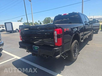 2025 Ford Super Duty F-350 Platinum Crew Cab Medium Bed - miniatura 3