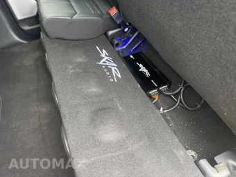 2025 Ford Super Duty F-350 Platinum Crew Cab Medium Bed - miniatura 19