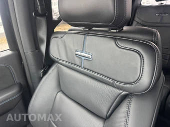2025 Ford Super Duty F-350 Platinum Crew Cab Medium Bed - miniatura 30