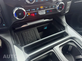 2025 Ford Super Duty F-350 Platinum Crew Cab Medium Bed - miniatura 32