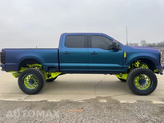 2025 Ford Super Duty F-350 Platinum Crew Cab Medium Bed - miniatura 8