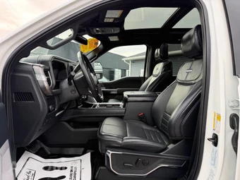 2025 Ford Super Duty F-350 Platinum Crew Cab Medium Bed - miniatura 14