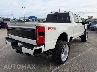 2025 Ford Super Duty F-350 Platinum Crew Cab Medium Bed - miniatura 5