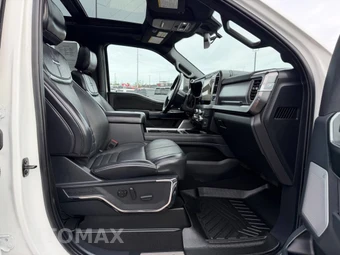 2025 Ford Super Duty F-350 Platinum Crew Cab Medium Bed - miniatura 62