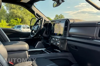 2025 Ford Super Duty F-350 Platinum Crew Cab Medium Bed - miniatura 14