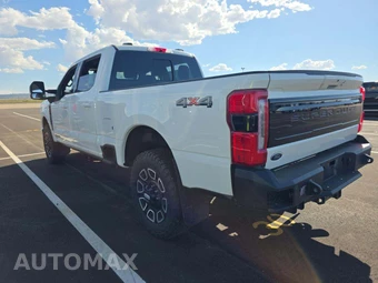 2025 Ford Super Duty F-350 Platinum Crew Cab Medium Bed - miniatura 2