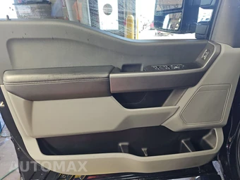 2025 Ford Super Duty F-350 XL Crew Cab Long Bed - miniatura 9