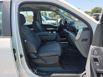 2025 Ford Super Duty F-350 XL Crew Cab Long Bed DRW - miniatura 18