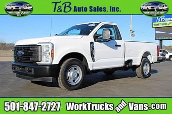 2025 Ford Super Duty F-350 XL Regular Cab Long Bed - samochód z USA z aukcji Manheim, oferta Kup Teraz w AUTOMAX