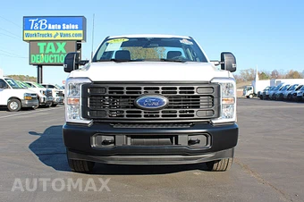 2025 Ford Super Duty F-350 XL Regular Cab Long Bed - miniatura 8