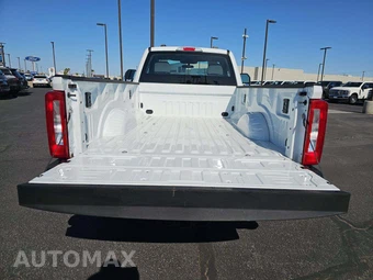 2025 Ford Super Duty F-350 XL Regular Cab Long Bed - miniatura 10