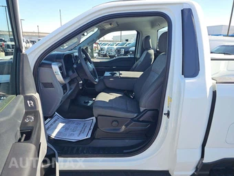2025 Ford Super Duty F-350 XL Regular Cab Long Bed - miniatura 3