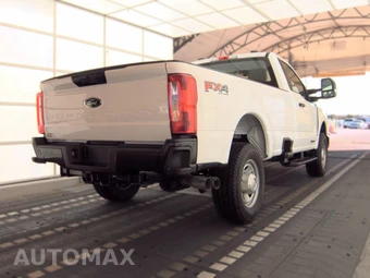 2025 Ford Super Duty F-350 XL Regular Cab Long Bed - miniatura 4