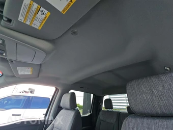 2025 Ford Super Duty F-350 XLT Crew Cab Long Bed - miniatura 11