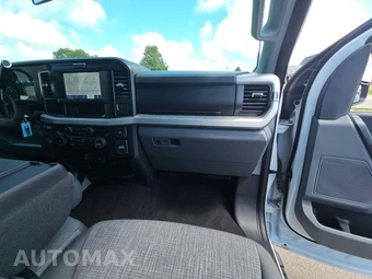 2025 Ford Super Duty F-350 XLT Crew Cab Long Bed - miniatura 19