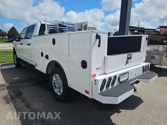 2025 Ford Super Duty F-350 XLT Crew Cab Long Bed - miniatura 2